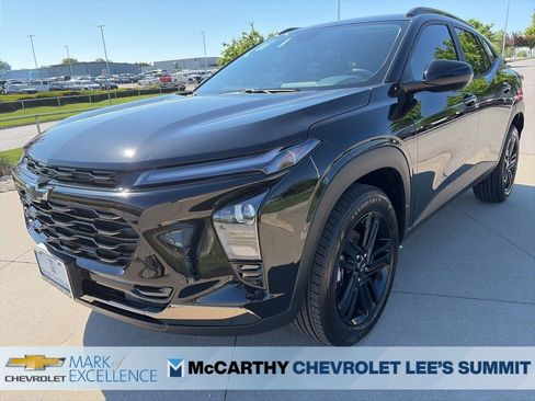New 2026 Chevrolet Trax ACTIV FWD image 4