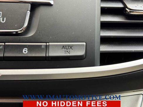 Used 2013 Honda Accord LX image 36