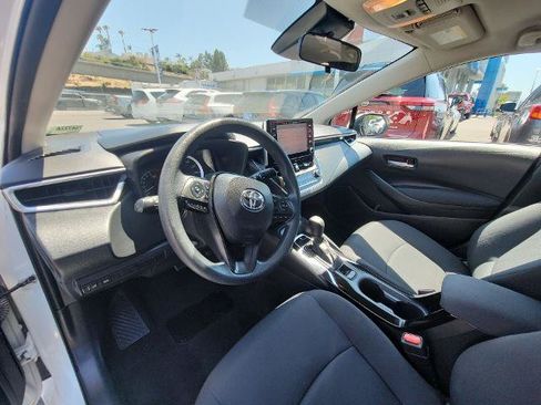 Used 2020 Toyota Corolla LE FWD image 10