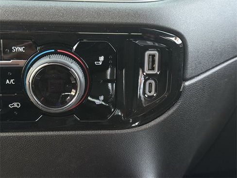 New 2026 Chevrolet Silverado 1500 LT w/ Z71 Off-Road Package image 21