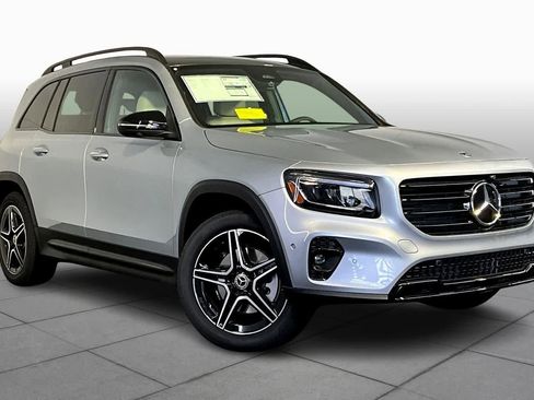 New 2026 Mercedes-Benz GLB 250 4MATIC image 19