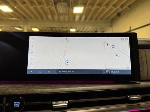 Used 2024 Hyundai Santa Fe Calligraphy AWD/4WD image 19