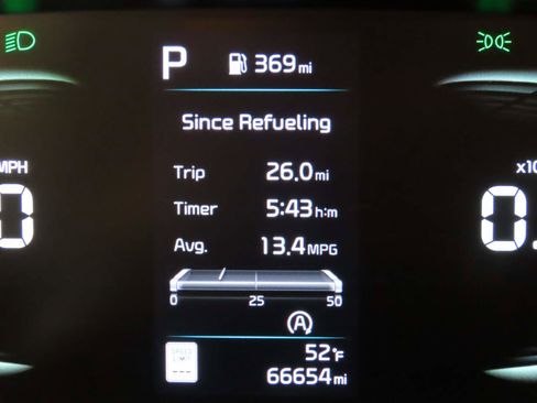 Used 2023 Kia Soul LX w/ LX Technology Package image 10