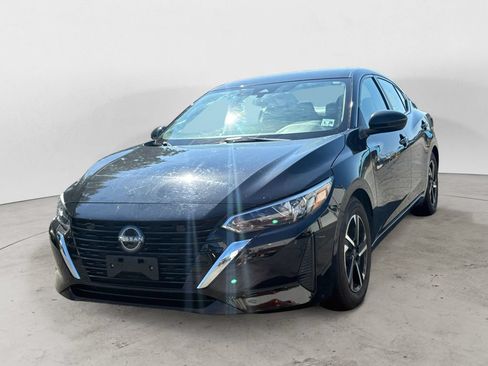 Used 2024 Nissan Sentra SV FWD image 7