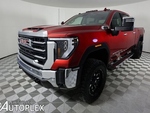 Used 2025 GMC Sierra 2500 SLT w/ SLT Premium Package image 11