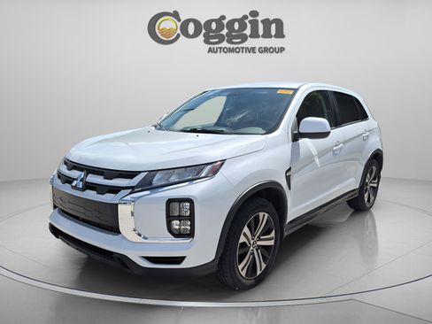 Used 2022 Mitsubishi Outlander Sport ES FWD image 1