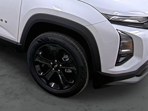 New 2026 Chevrolet Equinox LT w/ Convenience Package II image 13