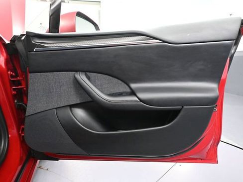 Used 2021 Tesla Model S Plaid image 42