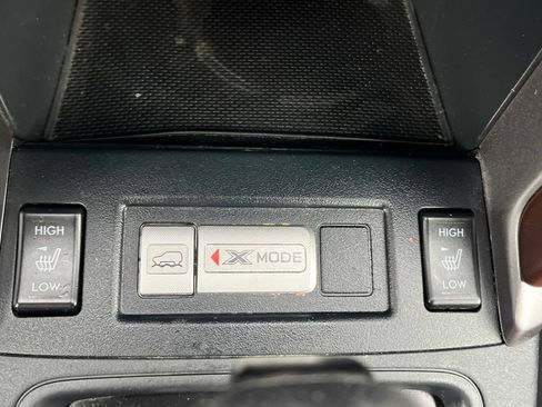 Used 2018 Subaru Forester 2.5i Touring AWD/4WD image 19