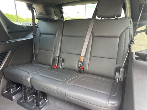 Used 2025 GMC Yukon Denali AWD/4WD image 25