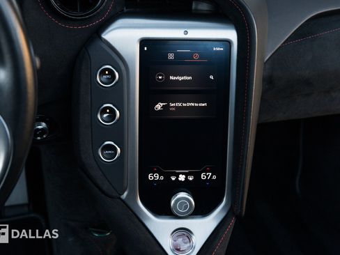 Used 2024 McLaren 750S Spider image 26