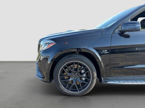 Used 2018 Mercedes-Benz GLS 63 AMG 4MATIC w/ AMG Night Styling Package image 21
