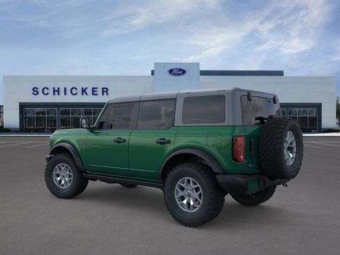 New 2025 Ford Bronco Badlands AWD/4WD image 4