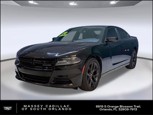 Used 2019 Dodge Charger SXT w/ Plus Group image 1