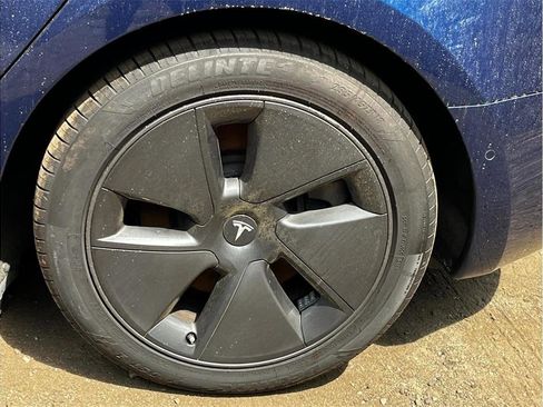 Used 2021 Tesla Model 3 Long Range AWD/4WD image 7