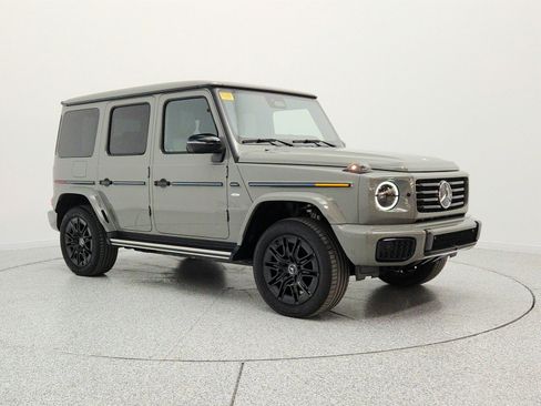Used 2025 Mercedes-Benz G 580 w/ EQ Technology image 3