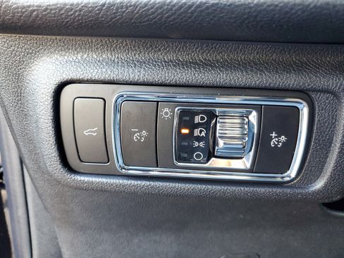 New 2026 Lincoln Corsair Premiere image 14