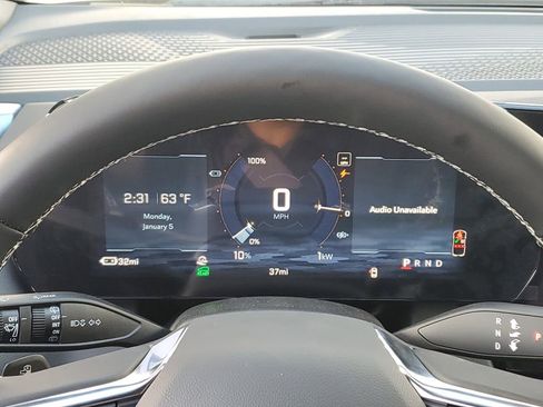 New 2026 Chevrolet Equinox EV LT image 30