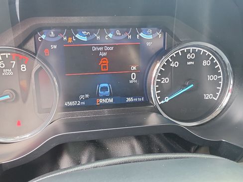 Used 2021 Ford F150 XLT w/ Equipment Group 302A High AWD/4WD image 9