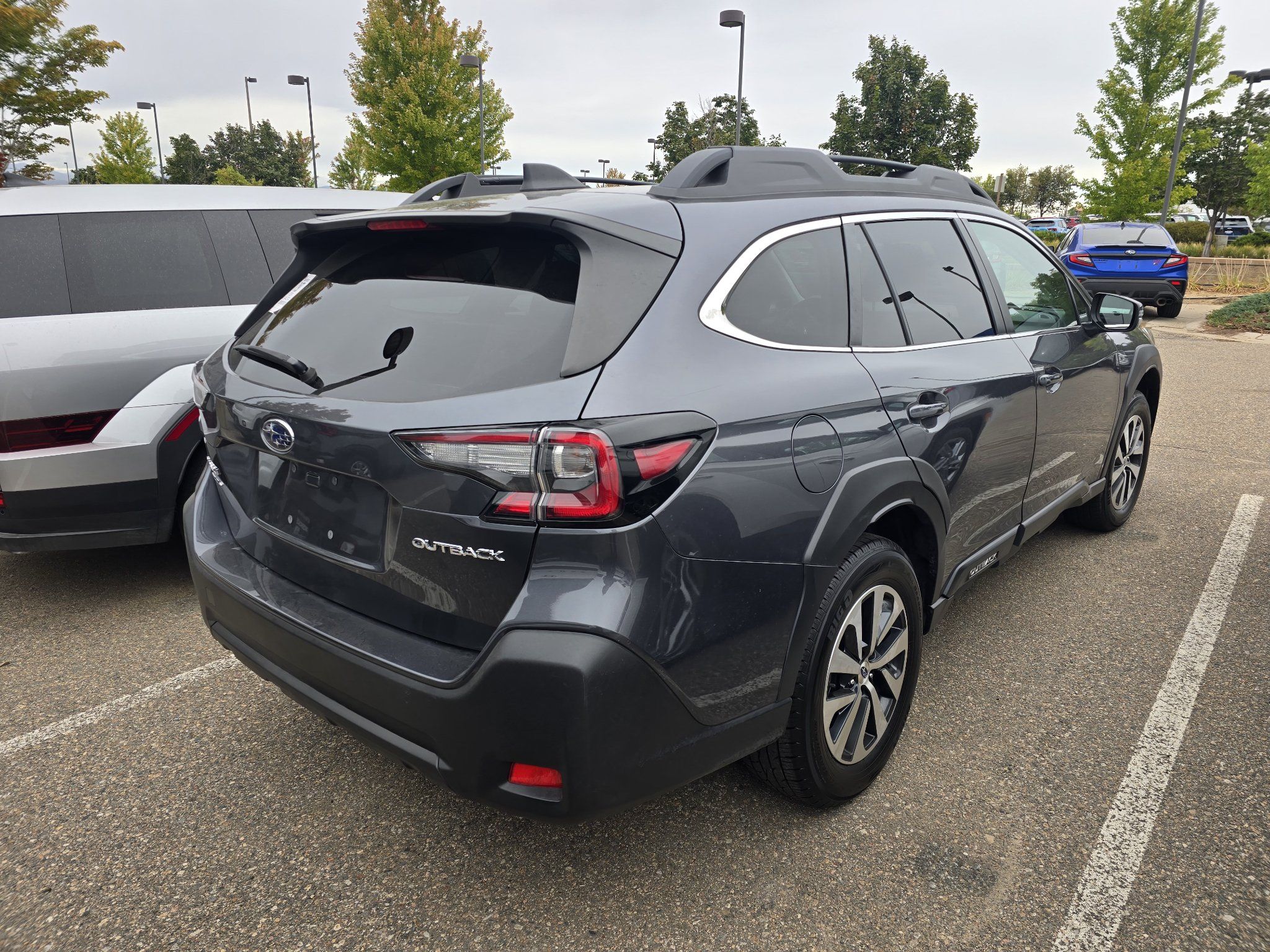 Used 2024 Subaru Outback Premium AWD/4WD image 15