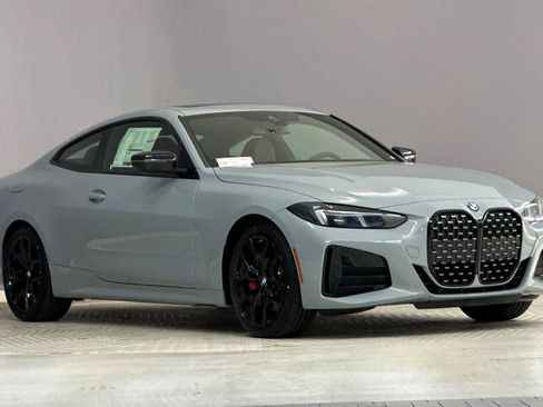 New 2026 BMW 430i Coupe w/ M Sport Package RWD image 6