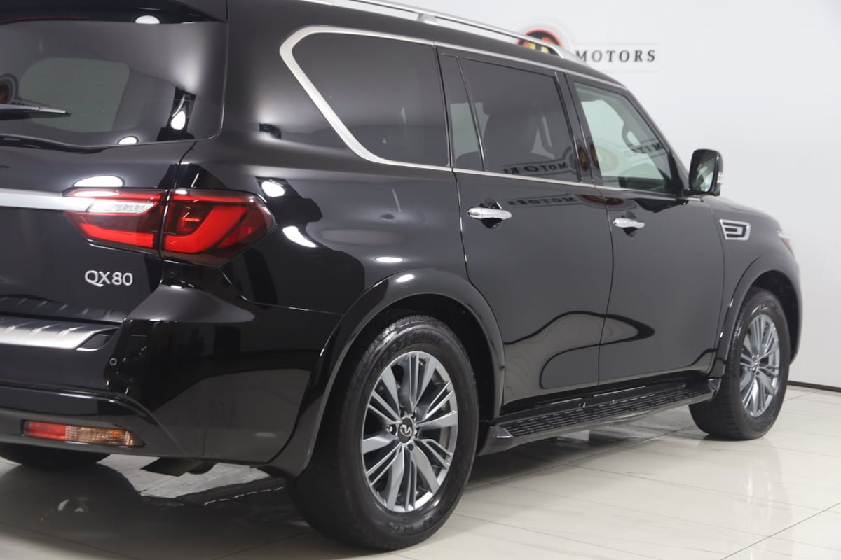 Used 2022 INFINITI QX80 Luxe w/ Cargo Package AWD/4WD image 40