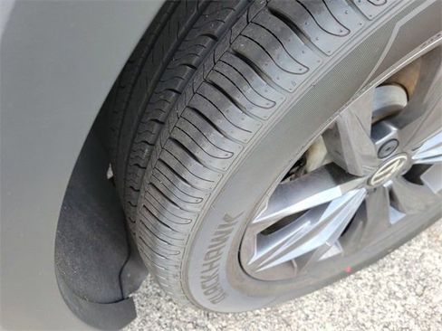 Used 2024 Volkswagen Tiguan Wolfsburg Edition image 12