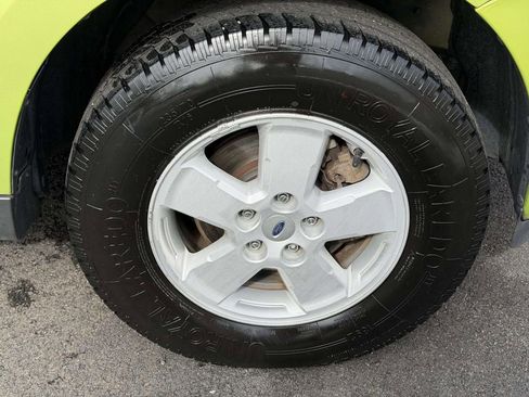 Used 2012 Ford Escape XLT image 22