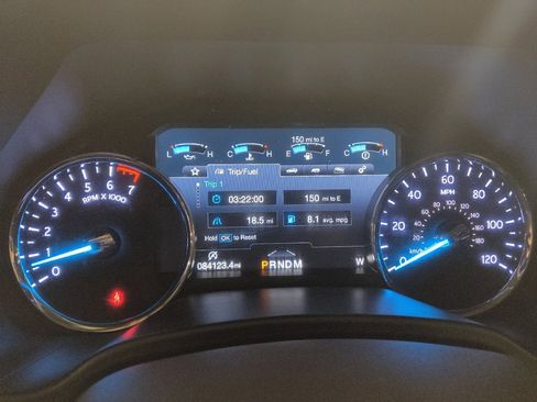 Used 2018 Ford Expedition XLT w/ Equipment Group 202A image 23