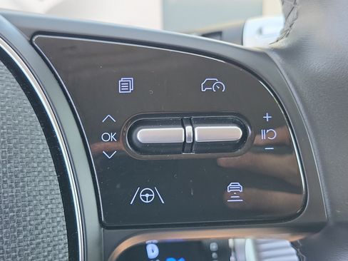 Certified 2024 Hyundai Ioniq 5 SE RWD image 9