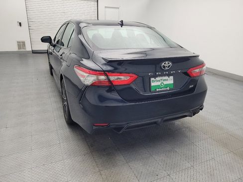 Used 2019 Toyota Camry SE image 6