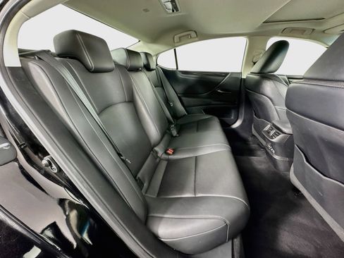 Used 2020 Lexus ES 350 w/ Premium Package FWD image 27