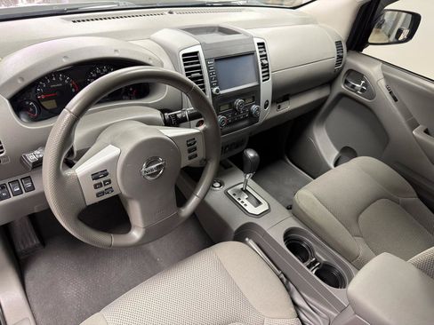 Used 2021 Nissan Frontier SV AWD/4WD image 27