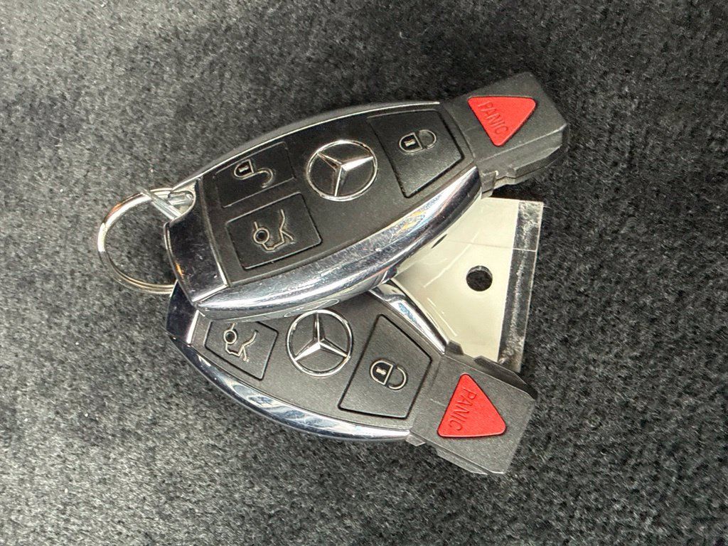 Used 2016 Mercedes-Benz E 550 Cabriolet image 34
