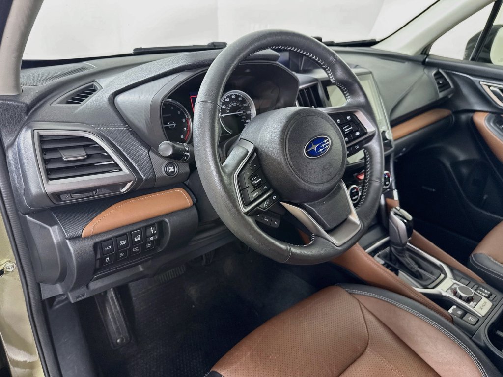 Used 2022 Subaru Forester Touring AWD/4WD image 9