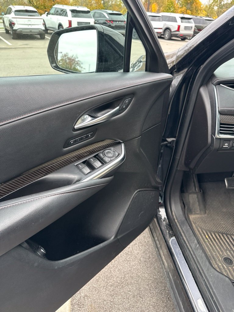 Used 2019 Cadillac XT4 Sport AWD/4WD image 7
