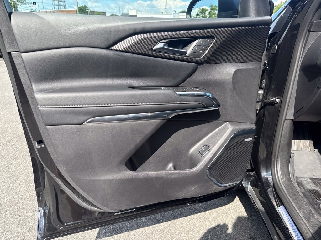 Used 2026 Chevrolet Traverse High Country w/ LPO, Floor Liner Package AWD/4WD image 16