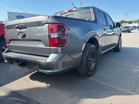 Used 2025 Ford Maverick Lobo AWD/4WD image 3