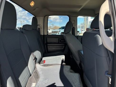 Used 2016 RAM 1500 Express image 24