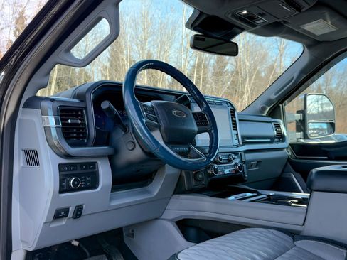 Certified 2024 Ford F350 Limited image 15