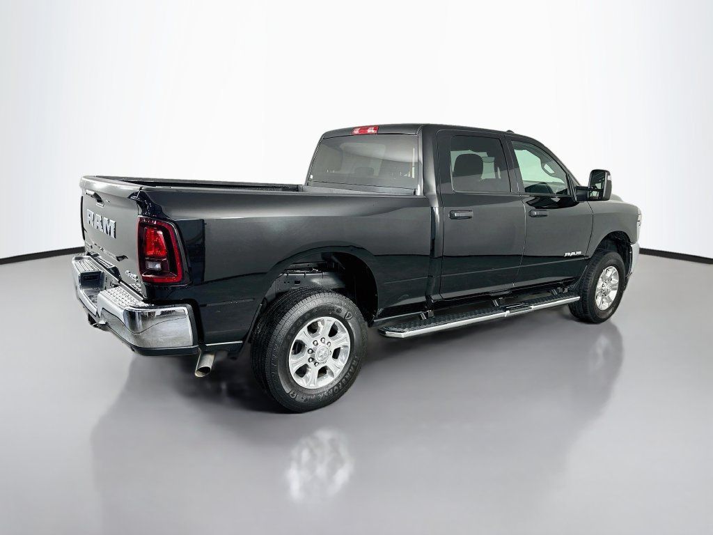 Used 2026 RAM 2500 Big Horn AWD/4WD image 7
