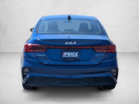 Used 2024 Kia Forte LXS image 6