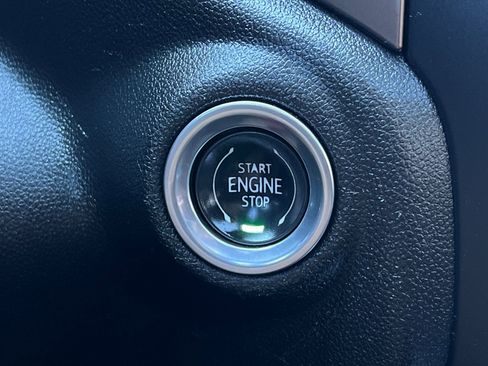 Used 2020 Chevrolet Silverado 3500 High Country w/ Z71 Off-Road Package image 32