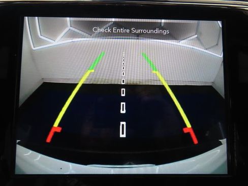 Used 2021 Jeep Grand Cherokee Limited w/ Quick Order Package 2GK 80th image 28