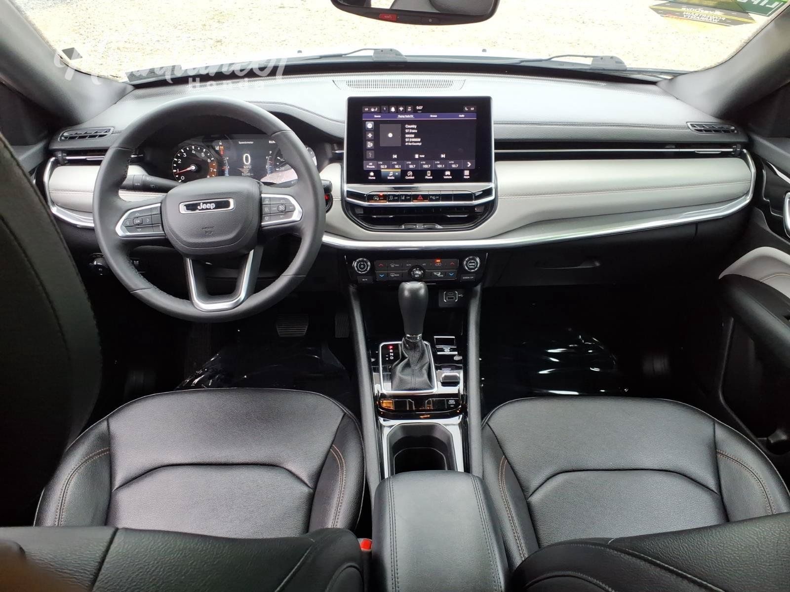Used 2024 Jeep Compass Limited AWD/4WD image 22