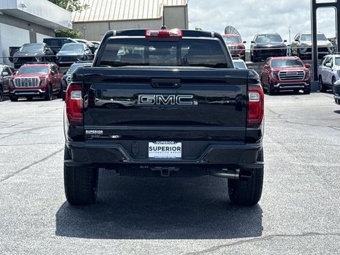 New 2026 GMC Canyon Denali w/ LPO, Denali Black Edition AWD/4WD image 4