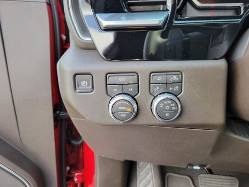 New 2026 GMC Sierra 1500 SLT image 20