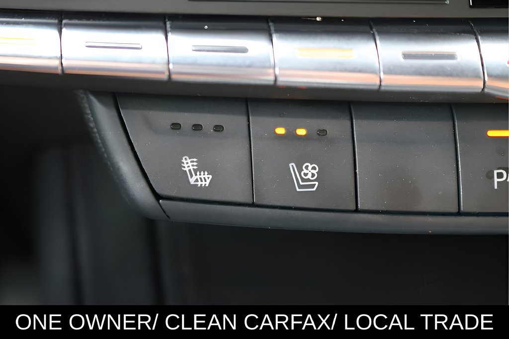 Used 2023 Cadillac XT4 Premium Luxury FWD image 25
