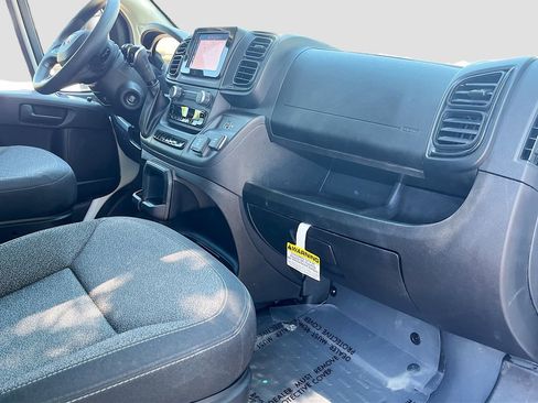 Used 2024 RAM ProMaster 3500 w/ Convenience Group FWD image 26