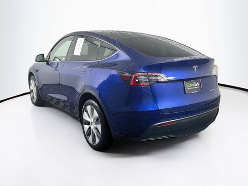 Used 2024 Tesla Model Y Long Range AWD/4WD image 5